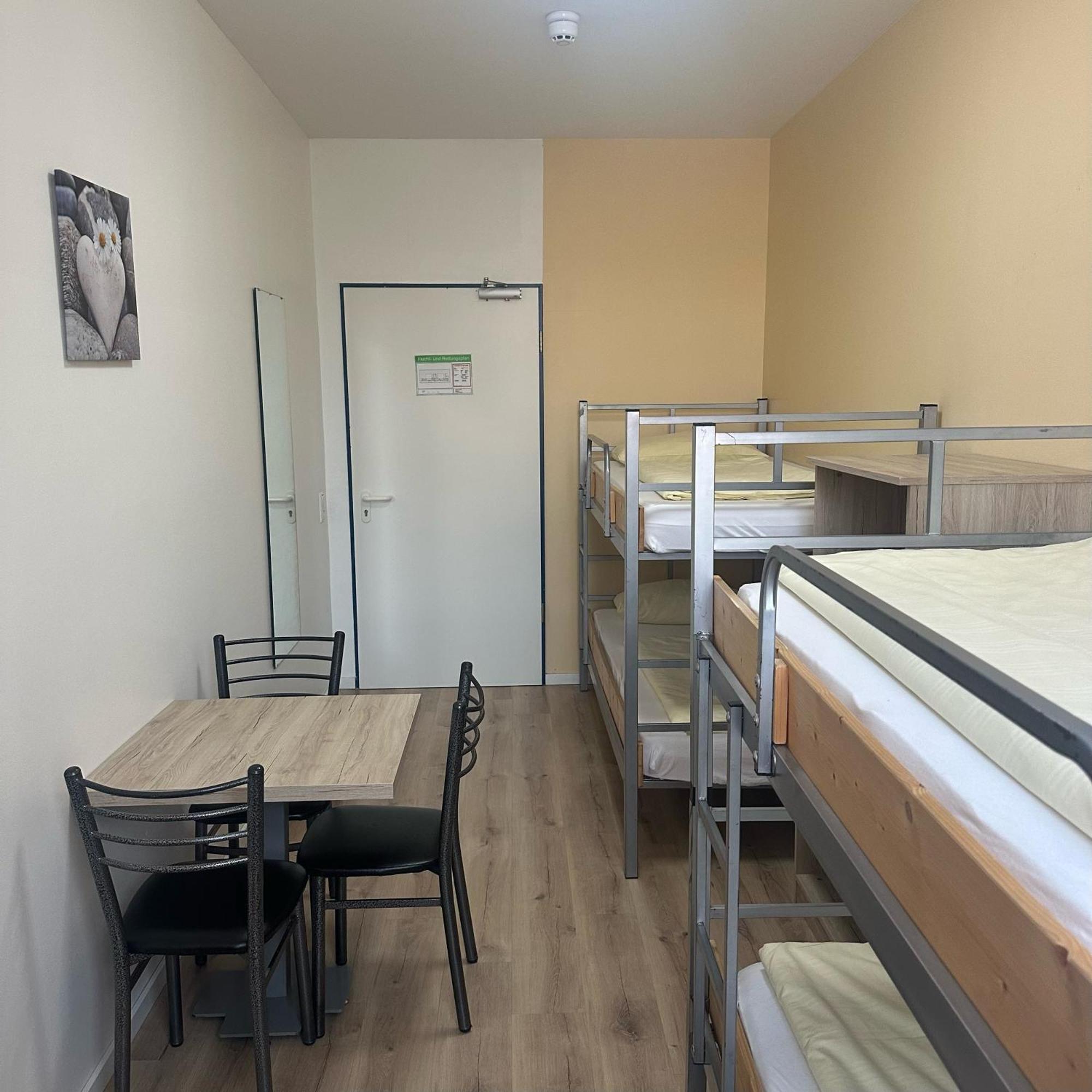 Low Budget Hostel Munich Exterior photo
